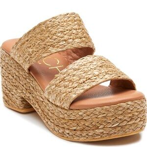 Matisse Tan Woven Sandals